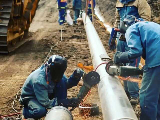 Угорщина та Сербія збираються будувати новий нафтопровід для постачання нафти з Росії