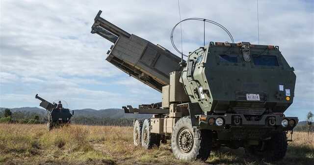 В Украину прибыли еще четыре РСЗО HIMARS, - Резников