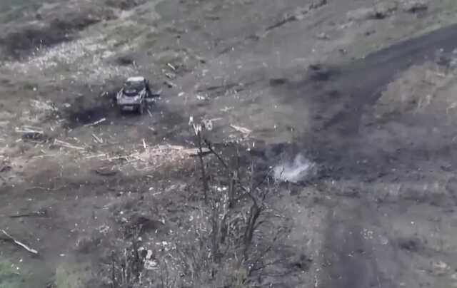 Влаштували "феєрверк": у ЗСУ показали ефектні кадри знищення ворожих мін і боєприпасів