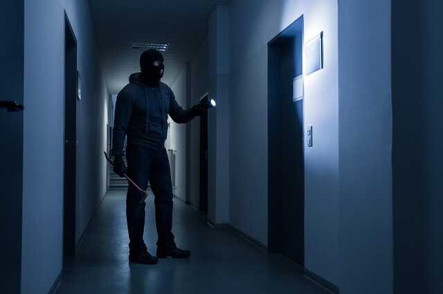 В Мукачево вор обокрал центр пробации