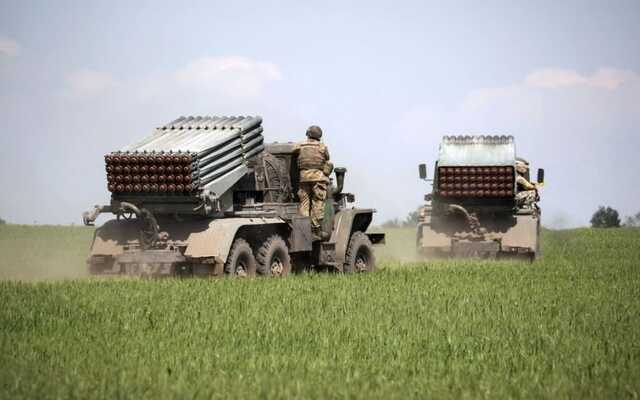 Дуже швидко тікали: окупанти на Херсонщині залишили цілі арсенали боєприпасів