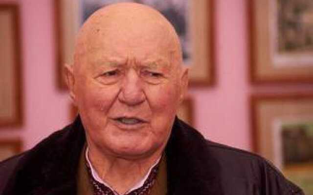 Зеленський присвоїв звання Героя України 99-річному воїну УПА Симчичу