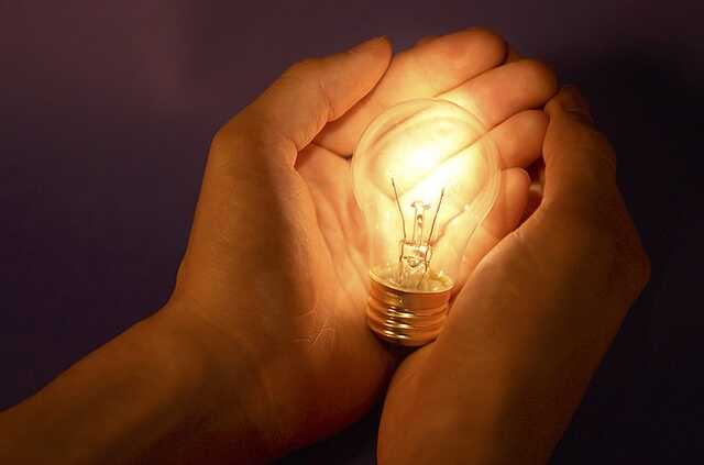 Мешканців Київщини закликали і надалі економити електроенергію