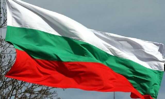 У Болгарії пояснили, чому країна не надає зброю Україні