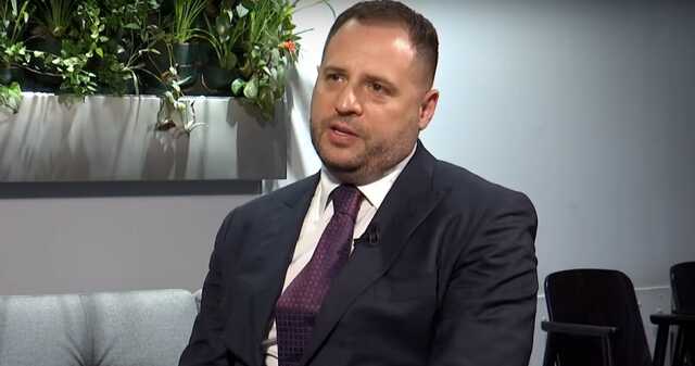 Єрмак пояснив, чому Росію слід виключити з фінансової робочої групи з відмивання грошей