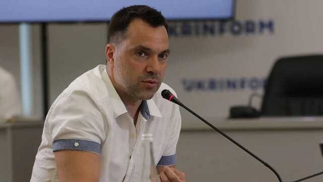 ЗСУ двічі завдавали ударів по іранських військових у Криму, - Арестович