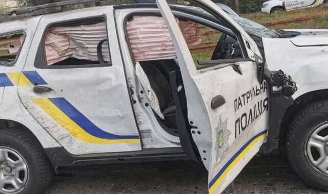 Ракета вибухнула біля автомобіля. У Запоріжжі при обстрілі постраждали поліцейські