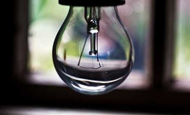 Удар по енергетиці: частина України залишилася без світла через ракетний обстріл