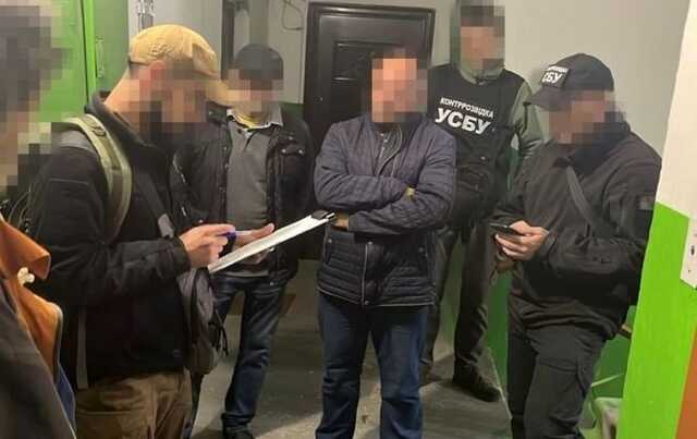 Наводил удары по Ровно: СБУ "на горячем" задержала местного жителя