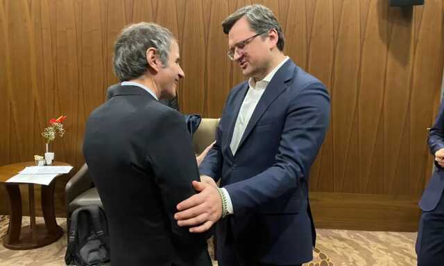 Кулеба пригласил экспертов МАГАТЭ в Украину из-за "грязной бомбы"