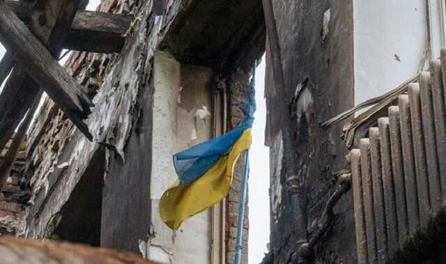 Еще в трех населенных пунктах Луганщины подняли сине-желтый флаг – Гайдай