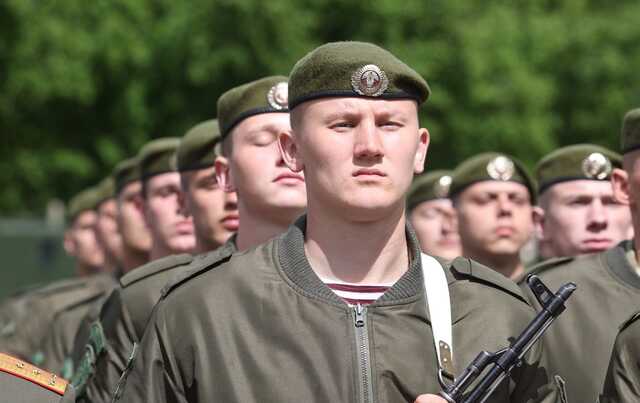 Згадали про “братський народ”. У Білорусі звернулися до ЗСУ, звинувативши в “залякуванні”