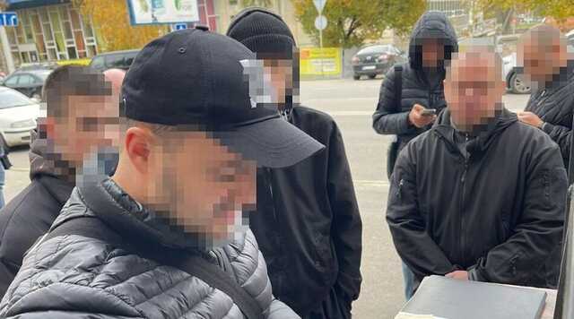 ДБР поймала на взятке одного из руководителей прокуратуры Кировоградщины