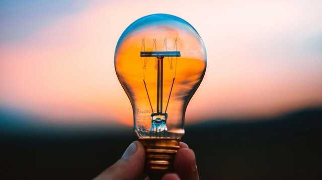 У трьох областях України повідомили про аварійні відключення електроенергії та введення нових графіків