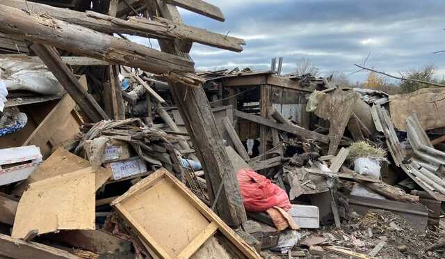 Окупанти знову обстріляли Вовчанськ: постраждали приватні будинки