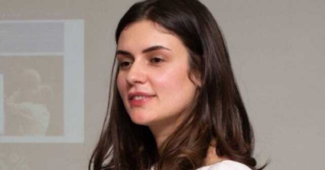 Хазяйка ворожої ботоферми Анна Лемберг: нерухомість у Криму, чоловік-росіянин та дід-фанат Гундяєва