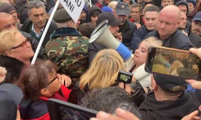 У Молдові на проросійських протестах затримали десятки людей