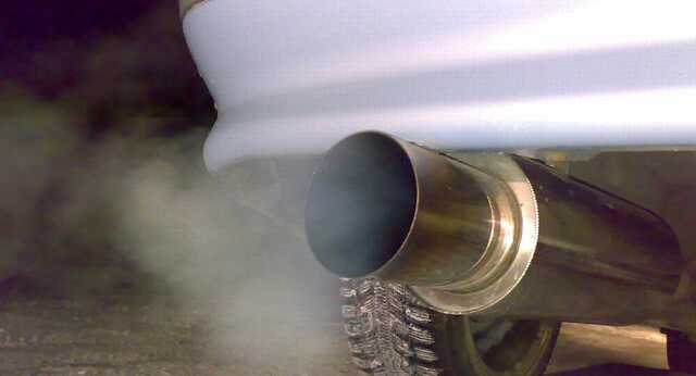 У Києві посилять контроль за автомобілями без глушника