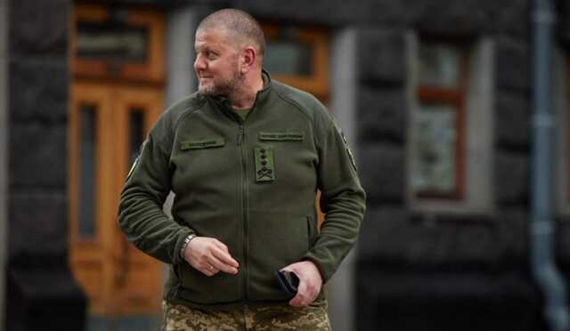 Залужный показал редкое фото младшей дочери