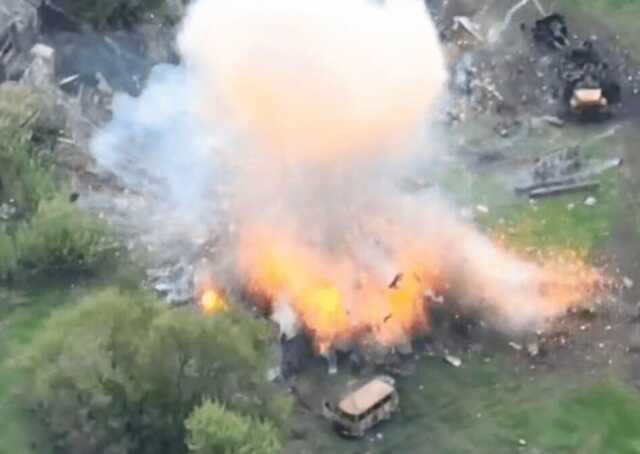 ЗСУ на півдні знищили ще 3 склади боєприпасів, 25 окупантів і багато бронетехніки