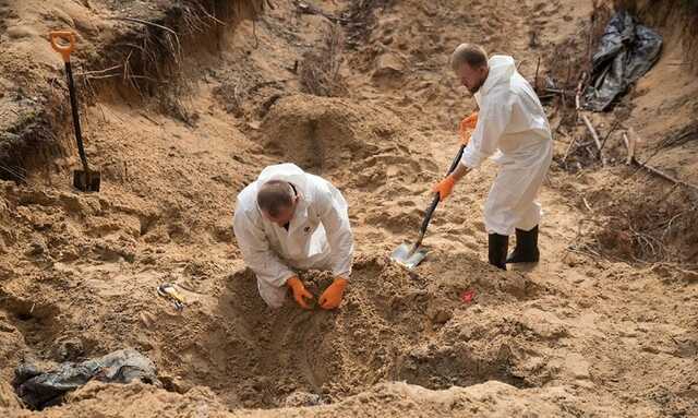 У звільненому Високопіллі ексгумували тіла подружжя, розстріляних військовим РФ