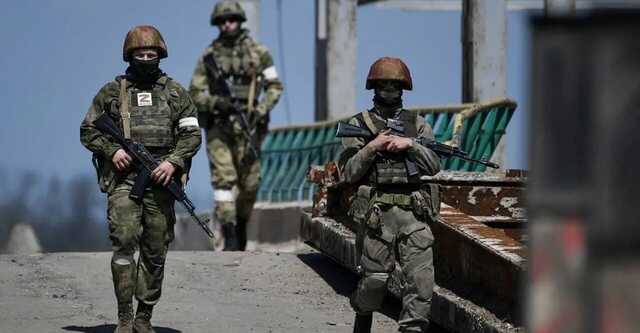 Замітають сліди злочинів: окупанти знесли школу в Маріуполі