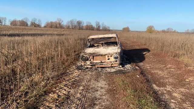 Під Києвом водій збив велосипедиста та спалив автівку, щоб приховати сліди злочину