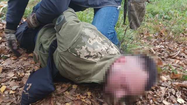 СБУ заблокировала три канала нелегальной переправки мужчин за границу