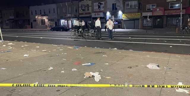 У Філадельфії група невідомих відкрила вогонь по людях біля бару