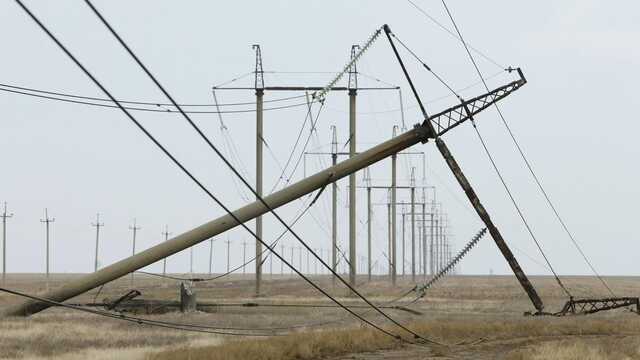 У Херсоні частково відновлюється електрика після підриву ЛЕП