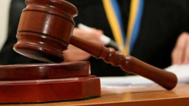 У Києві колишнього конвоїра засудили до громадських робіт за відсутність декларації