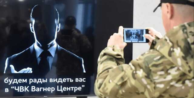 "Група Вагнера" взялася за дітей: найманці читають їм лекції про війну в Україні