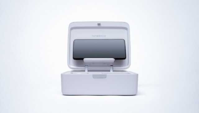 Испания передала Украине 20 медицинских роботов для дистанционного обследования пациентов