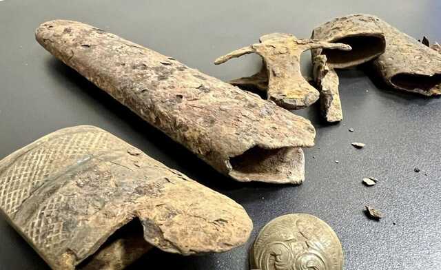 С Украины пытались отправить археологические артефакты как запчасти к сельхозтехнике