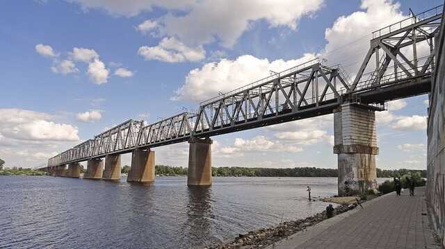 Опубликовано фото подорванного моста под Херсоном