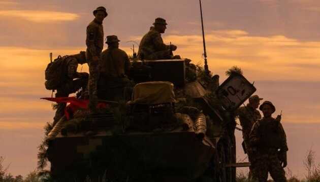 У МВС показали, як українські захисники відобразили штурм військ РФ на Донеччині