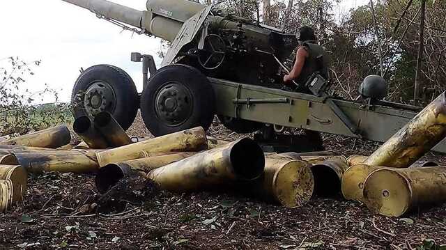 Десантники показали, як знищують російських окупантів, котрі не здаються в полон