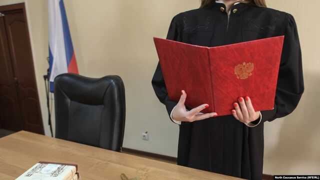 Суди в Росії пом’якшують покарання тим, хто воював в Україні, – ЗМІ