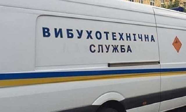 Міна під принтером і не тільки. Військові показали будівлю СБУ у Херсоні