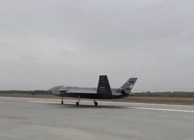        Bayraktar Kızılelma   