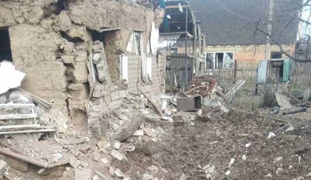 Ночью оккупанты нанесли удары ракетами С-300 по двум селам в Запорожье