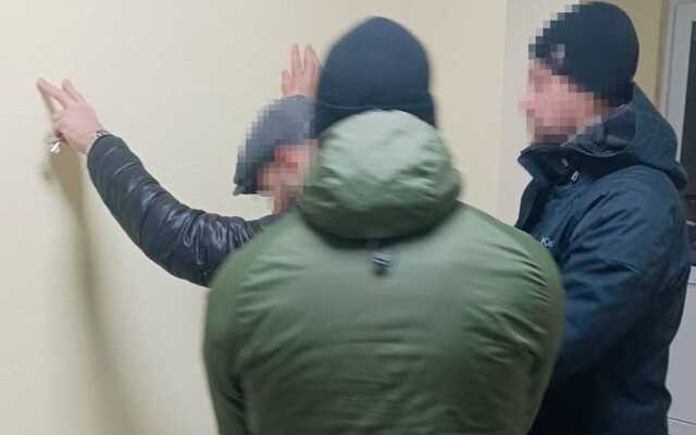СБУ затримала у Києві російського агента, який прибув із Криму готувати диверсії