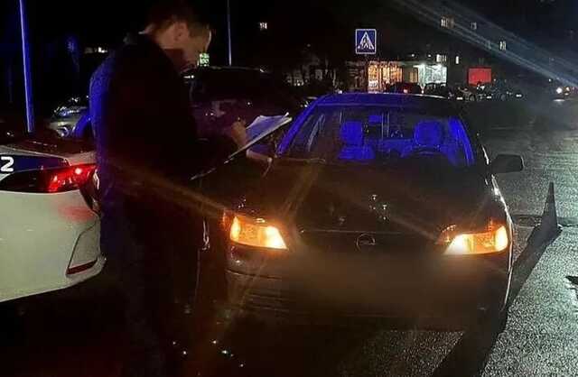 На Київщині легковик на переході збив 13-річну дівчинку