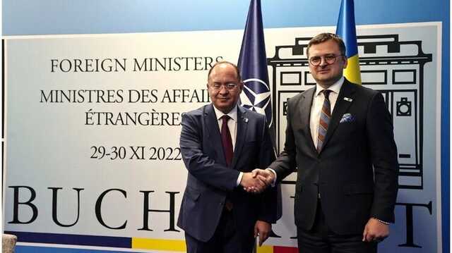 Румунія закликала Україну визнати неіснуючою мову