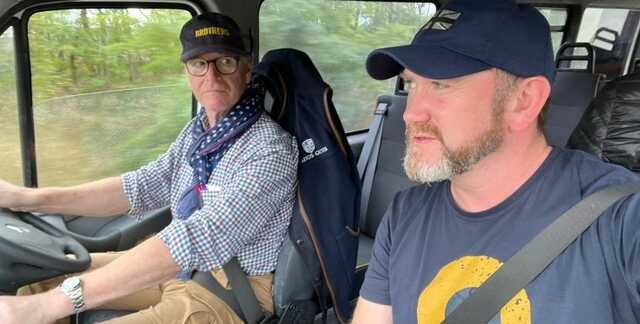 Колишній коханець принцеси Діани приїхав до України допомагати постраждалим від війни з РФ