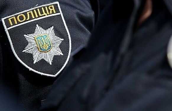 В Полтаве при странных обстоятельствах скончался 43-летний полицейский: тело обнаружили на улице