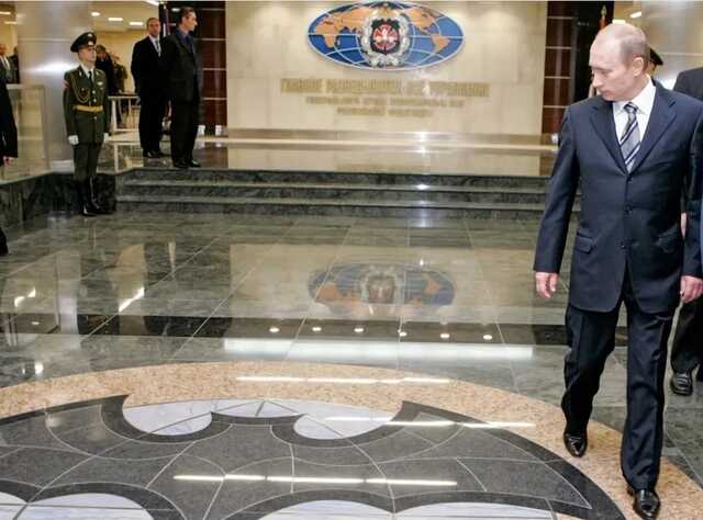 Воєнній розвідці РФ завдали потужного удару: сотні шпигунів із ГРУ розкрито в Європі