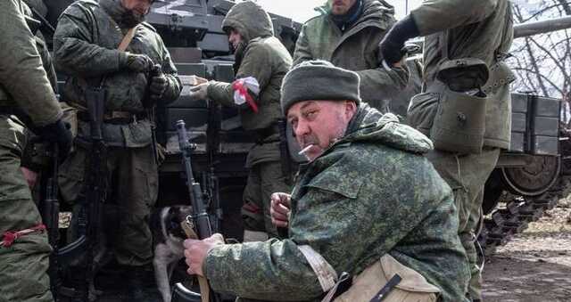 Росіянам видають автомати без патронів (перехоплення)