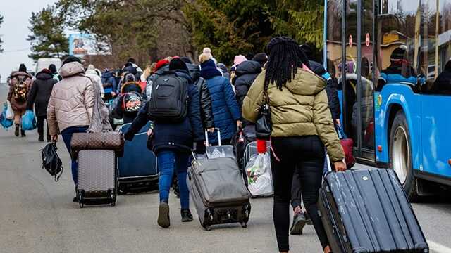 Німеччина прогнозує збільшення кількості українських біженців після настання морозів