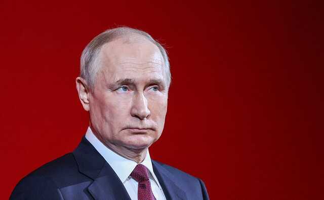 "Щоб не засмучувати": правозахисникам заборонили питати у Путіна про втрати в Україні